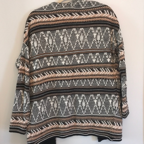 Fun Aztec cardigan - Picture 2 of 2